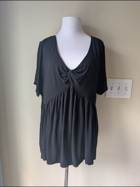 Lane Bryant Black Twist-Front V-Neck Tunic